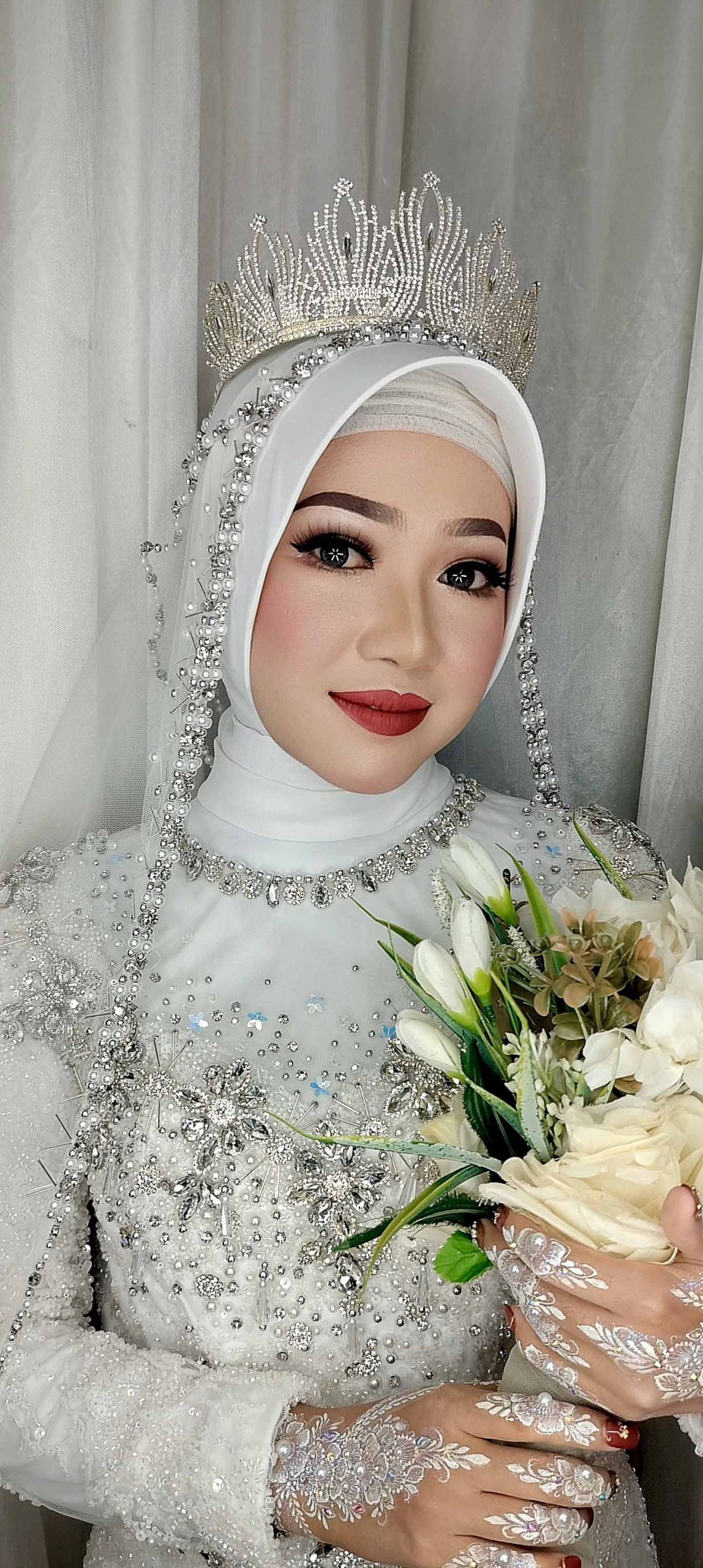 Megawati & Abdi – Akad & Resepsi